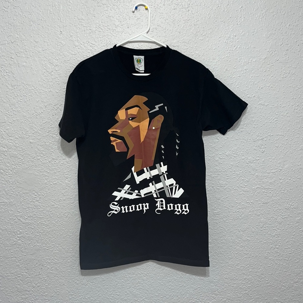 Men’s Snoop Dogg Cross Colors shirt